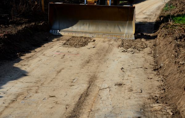 Cost of Topsoil Leveling in Ballwin